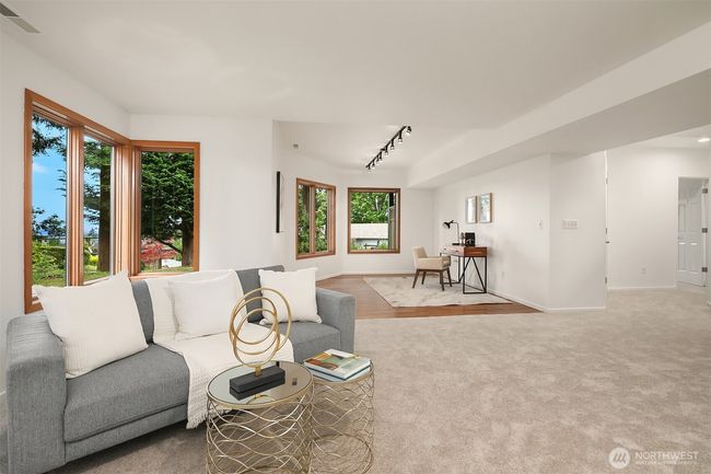 16910 73 Rd Pl W, House other with 3 bedrooms, 3 bathrooms and 2 parking in Edmonds WA | Image 19