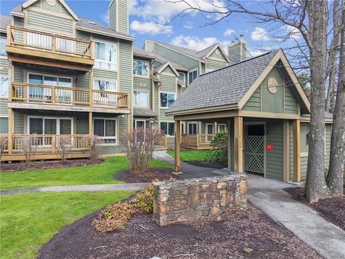 5313 Summit Dr, Hidden Valley, PA, 15502-1604 | Card Image