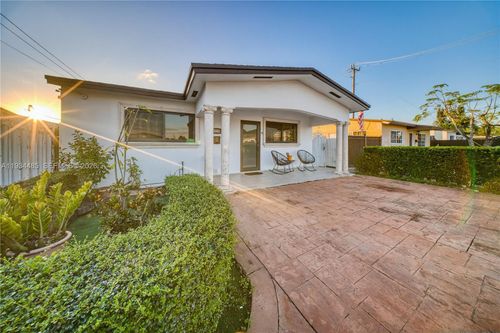 3640 Sw 92nd Ave, Miami, FL, 33165-4132 | Card Image