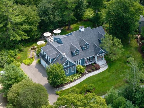4 Beech Tree Ln, Mattapoisett, MA, 02739-1666 | Card Image