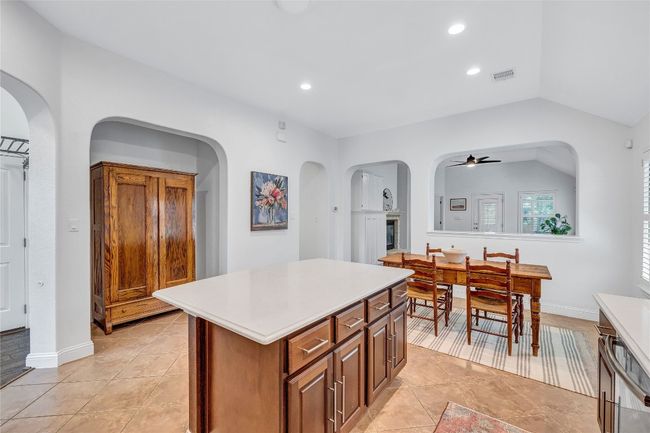 11413 Cherisse Dr, House other with 3 bedrooms, 2 bathrooms and 2 parking in Austin TX | Image 8
