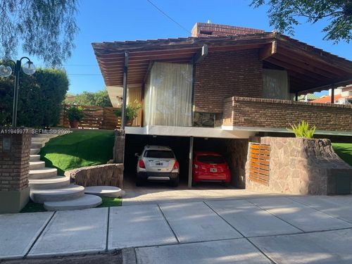 706 Cerre St, Saint Louis, MO, 63102-1615 | Card Image