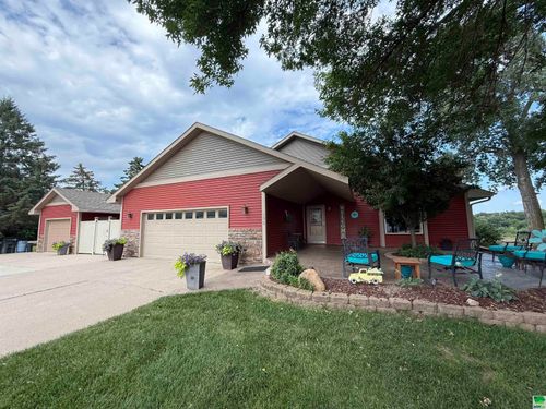 502 Pine St, Dakota City, NE, 68731-4028 | Card Image
