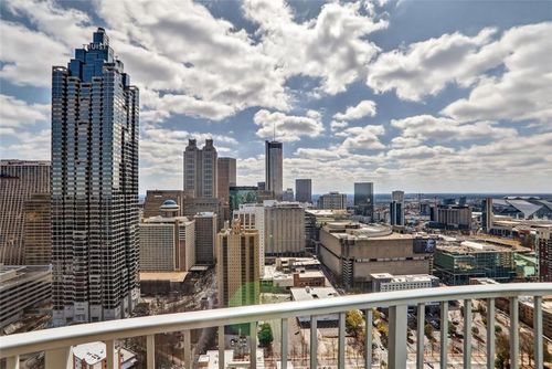 unit-3910-400 W Peachtree St Nw, Atlanta, GA, 30308-3560 | Card Image