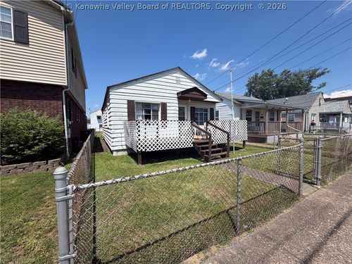 447 19th St, Dunbar, WV, 25064-2443 | Card Image