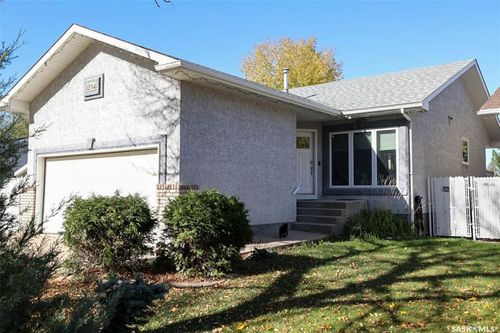1234 Dover Ave, Regina, SK, S4R0L4 | Card Image