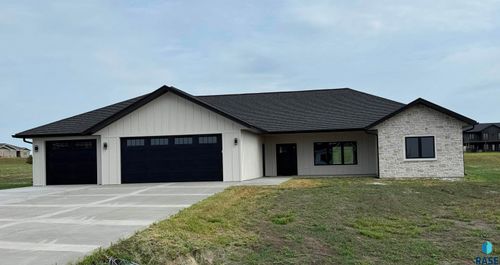 106 Caleb Ct Court, Parker, SD, 57053 | Card Image