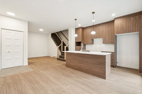 103-196 Av Boyer, Montréal, QC, H8R1N1 | Card Image