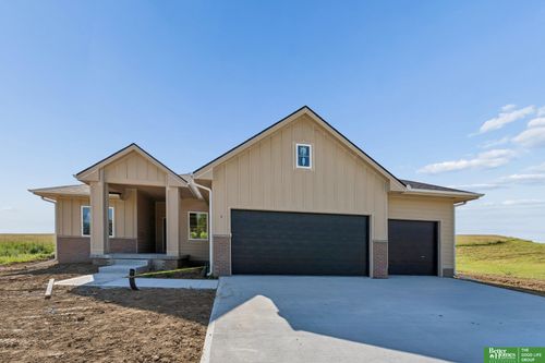 16619 Mueller St, Bennington, NE, 68007 | Card Image