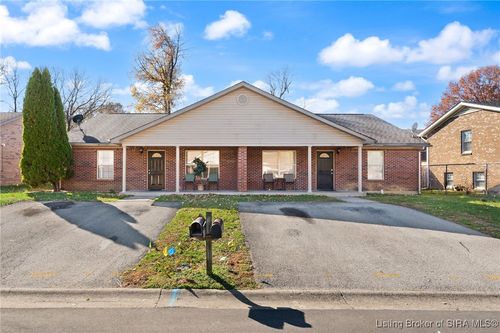 104-102 Bitter Sweet Rd, Jeffersonville, IN, 47130-8455 | Card Image