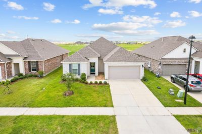 5129 Clarkston Grove Dr, House other with 3 bedrooms, 2 bathrooms and null parking in Slidell LA | Image 2