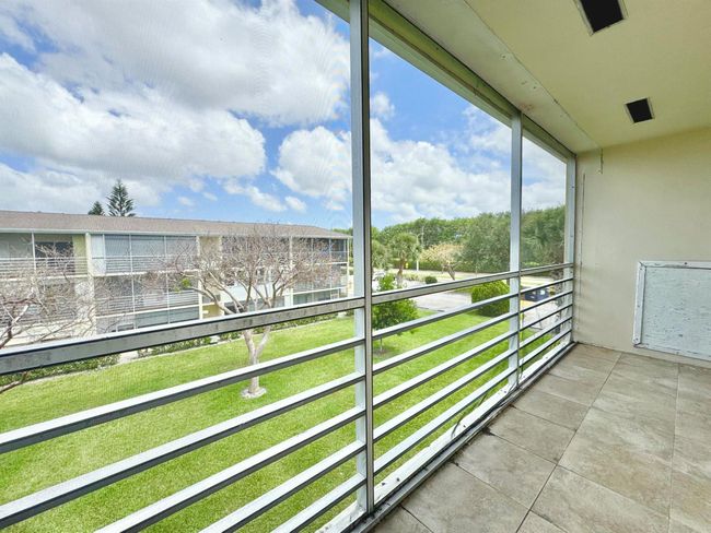 82 Dorset B, Condo with 2 bedrooms, 2 bathrooms and null parking in Boca Raton FL | Image 22