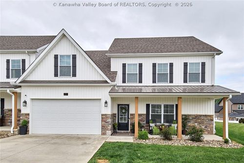 231 Steve Cir, Hurricane, WV, 25526-3200 | Card Image