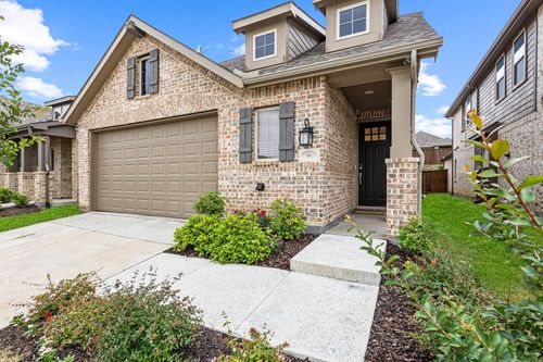 3952 Oak Creek Cir, Denison, TX, 75020-8002 | Card Image