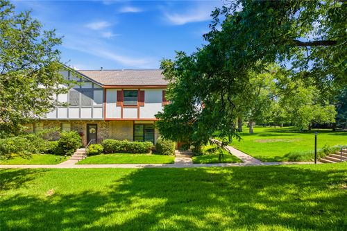 286 Westview Terrace, Arlington, TX, 76013 | Card Image