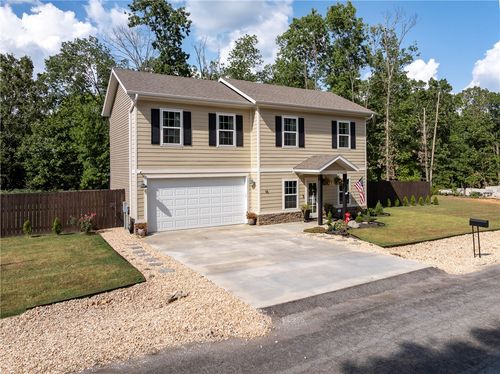 16 Kinloch Dr, Bella Vista, AR, 72715-3816 | Card Image