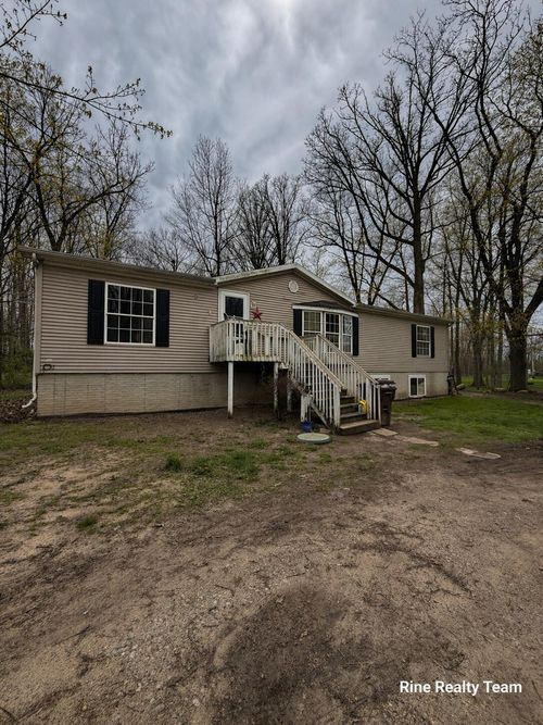 3132 Mcconnell Highway, Benton Township, MI, 48813 | Card Image