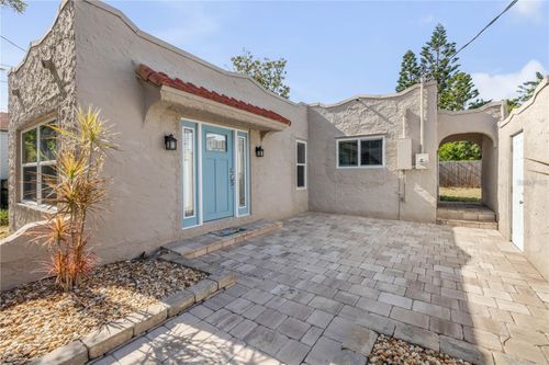 315 Sears Ave, Daytona Beach, FL, 32118-4758 | Card Image