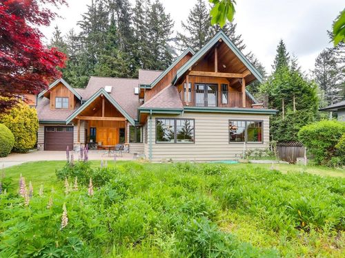 4072 Skyline Drive, North Vancouver, BC, V7R3G7 | Card Image