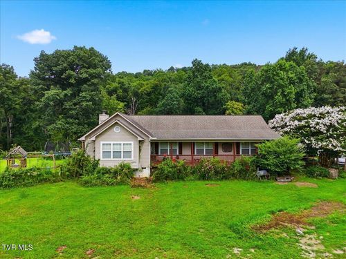 1055 Swannsylvania Rd, Dandridge, TN, 37725-5425 | Card Image