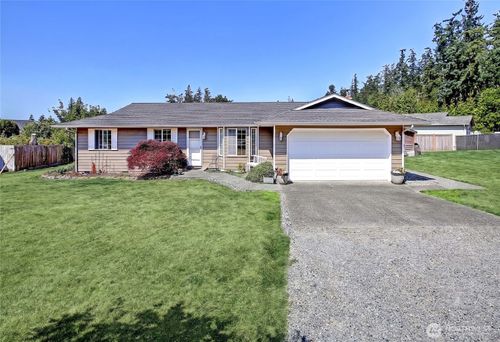 740 Commodore Ln, Camano Island, WA, 98282-7586 | Card Image