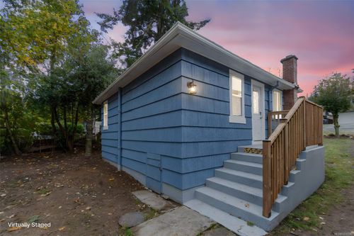 656 Lambert Ave, Nanaimo, BC, V9R3N8 | Card Image
