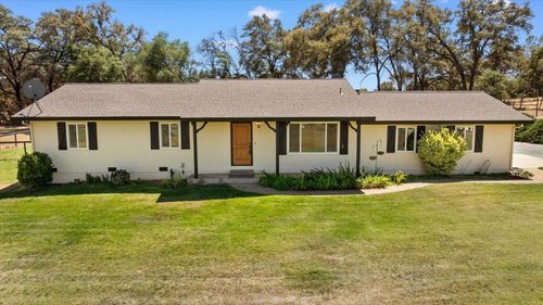 14605 Clover Ridge Ln, Penn Valley, CA, 95946-9349 | Card Image