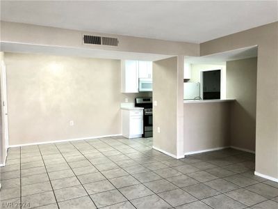 1146 - 7885 W Flamingo Road, Condo with 2 bedrooms, 2 bathrooms and null parking in Las Vegas NV | Image 2