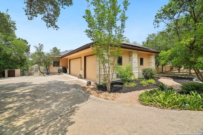 22340 Old Fossil Rd, House other with 3 bedrooms, 4 bathrooms and null parking in San Antonio TX | Image 49