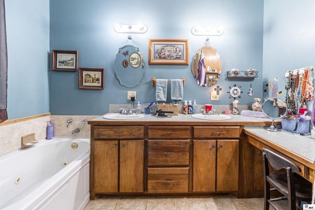 6402 Paulette Pipes Rd, House other with 4 bedrooms, 2 bathrooms and null parking in Collinston LA | Image 18