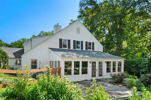 120 Obtuse Hill Rd, Brookfield, CT, 06804-3225 | Card Image