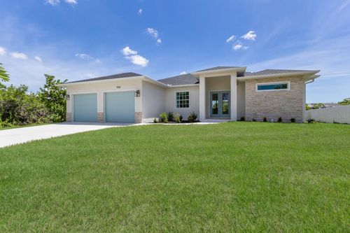 7068 Nichols St, ENGLEWOOD, FL, 34224-8302 | Card Image