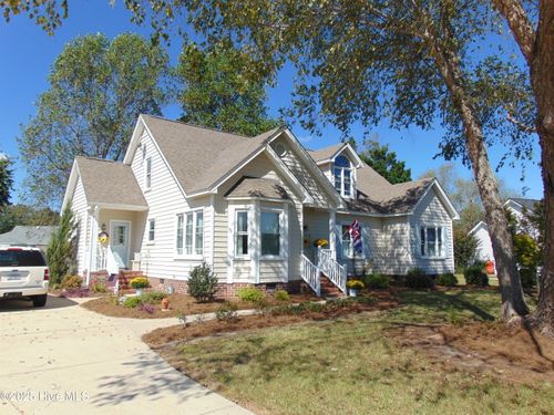 723 Bayberry Ct, Nashville, NC, 27856-1694 | Card Image