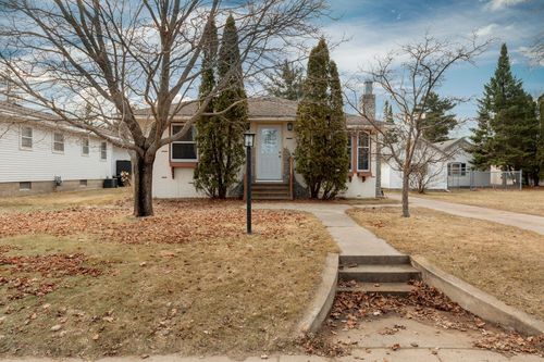 1822 Oak St, Brainerd, MN, 56401-3857 | Card Image