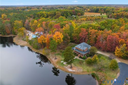 13486 Lower Lakes Pl, Ashland, VA, 23005-7182 | Card Image