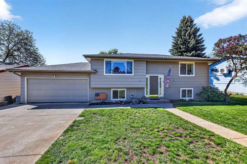 809 Villard St, Cheney, WA, 99004-1222 | Card Image