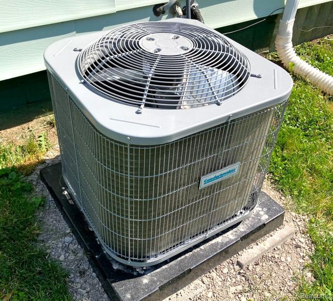New central air for your summer comfort! | Image 4