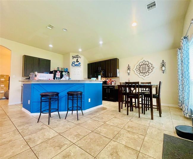 20514 Kiwi Pl, House other with 4 bedrooms, 3 bathrooms and 2 parking in Humble TX | Image 4