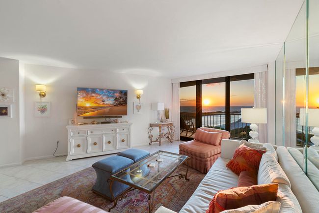 APT-1208 - 440 Seaview Ct, Condo with 2 bedrooms, 2 bathrooms and null parking in MARCO ISLAND FL | Image 5