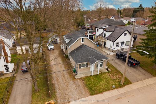 208 Cambridge Street, London North, ON, N6H1N8 | Card Image