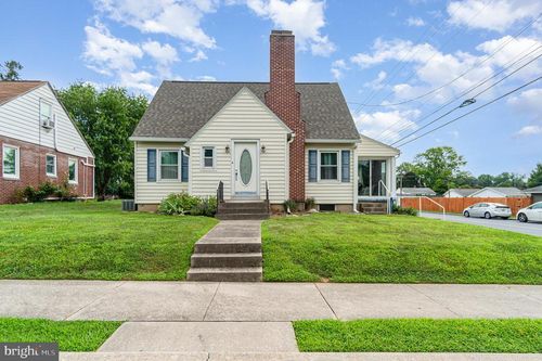 770 S Lincoln St, PALMYRA, PA, 17078-2432 | Card Image