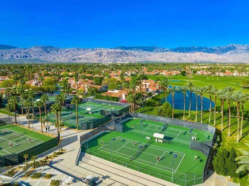 326 Vista Royale Drive, Palm Desert, CA, 92211 | Card Image