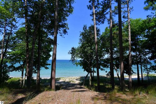 0000 Mount Mcsauba Rd, Charlevoix, MI, 49720 | Card Image