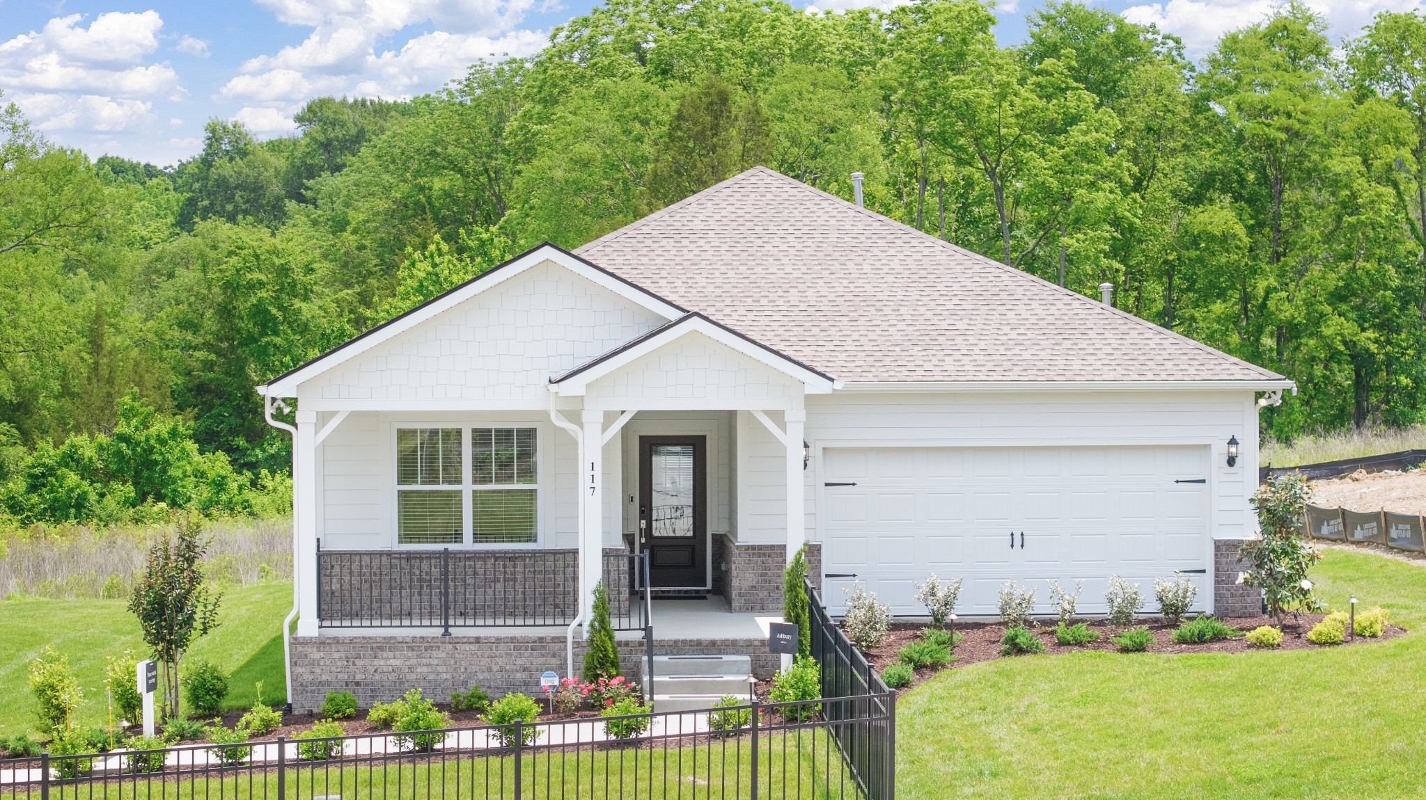 Lyness Dr, Smyrna, TN 37167