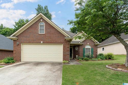 821 Greystone Highlands Dr, HOOVER, AL, 35242-2651 | Card Image