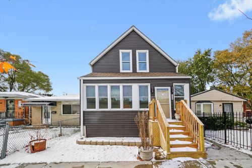 7918 S Anthony Ave, Chicago, IL, 60619-4641 | Card Image