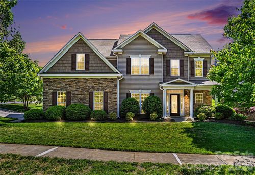 9107 Kensington Forest Dr, Harrisburg, NC, 28075-5621 | Card Image