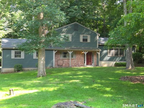 51 Foxwood Road S, Guilford, CT, 06437 | Card Image