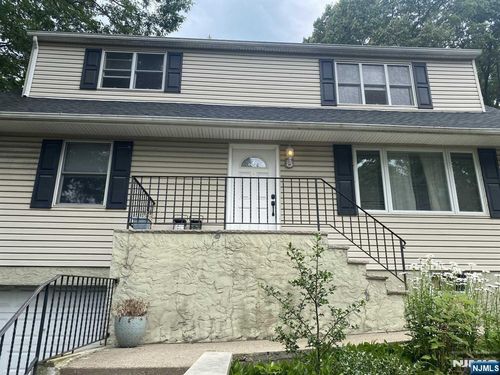 4 Rea Avenue Ext, Hawthorne, NJ, 07506-3334 | Card Image