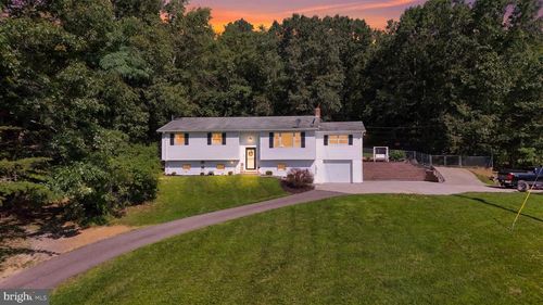120 Motorcycle Ln, RIDGELEY, WV, 26753-7114 | Card Image